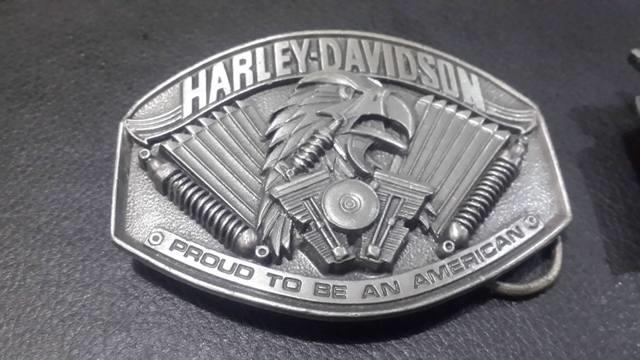 HARLEY DAVIDSON哈雷重機皮帶頭獨一無二，嬉皮風格