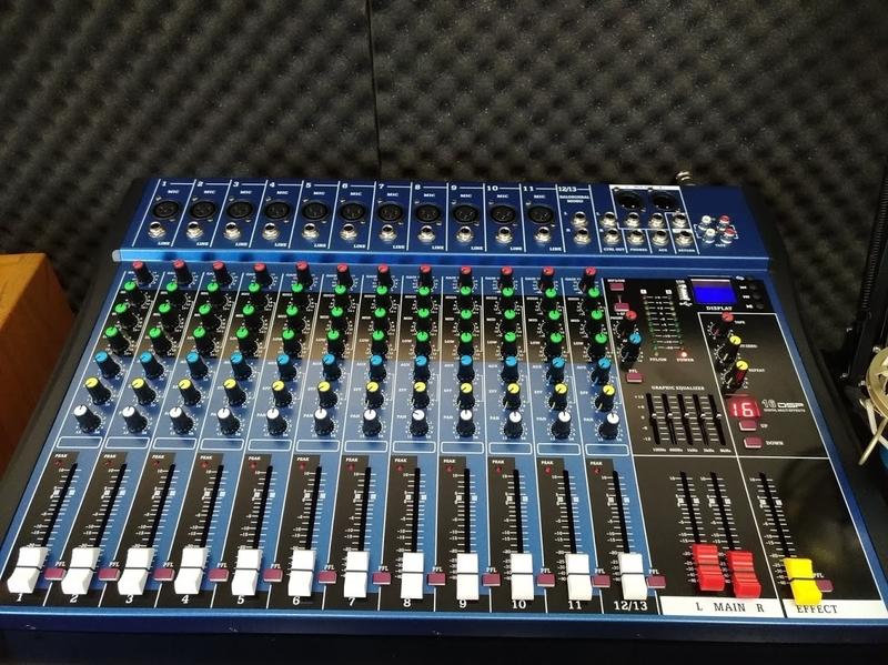 最新版 13軌 手機藍芽/USB 混音器 MIXER 內建16種迴音 48V幻象電源 卡拉OK 樂團表演 12軌可參考