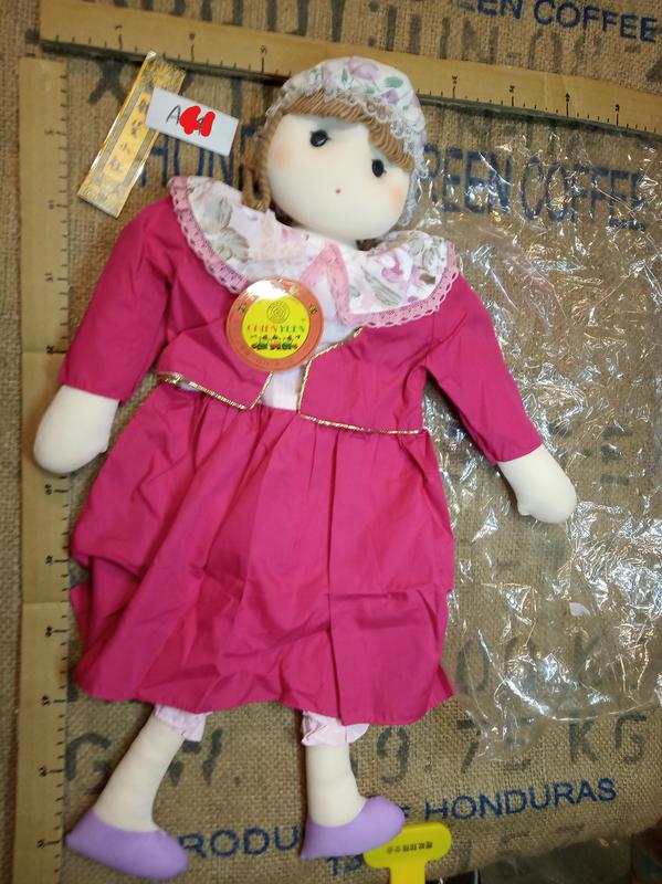 【雜貨小社】懷舊 收藏~娃娃 玩偶~安撫玩具~【三商百貨~布娃娃 人偶  飾品】