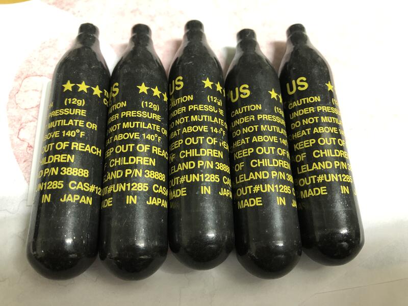 早期收藏品 日本製 黑色CO2 小鋼瓶 五支