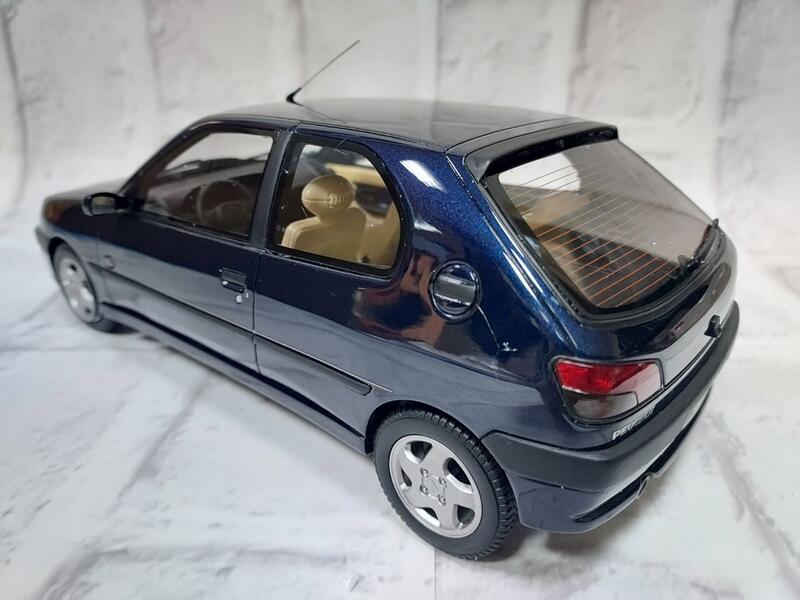 Otto Mobile1/18 Scale Resin - OT385 Peugeot 306 - Eden Park Blue | Achetez sur