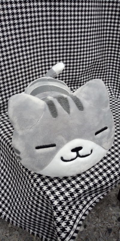 【現貨】輕松貓 貓咪 小貓 30公分長 娃娃 布偶 全新 正品