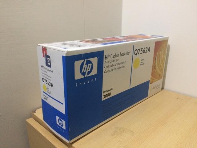 HP 原廠黃色碳粉匣Q7562A 碳粉匣 for hp printer 2700 ,3000
