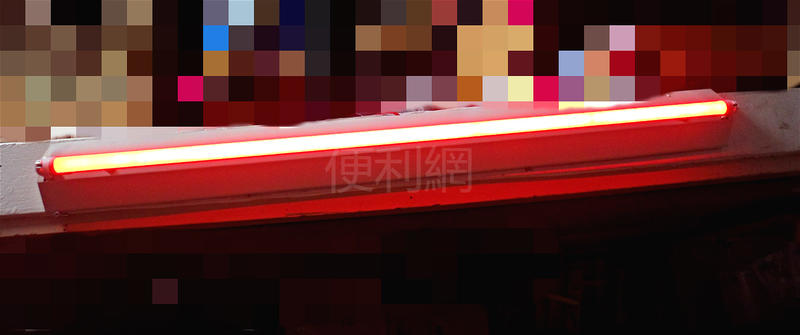 SH LED T8 20W 4尺燈管(紅色) GC-T08-04 100-240V 60Hz 0.23A -【便利網】