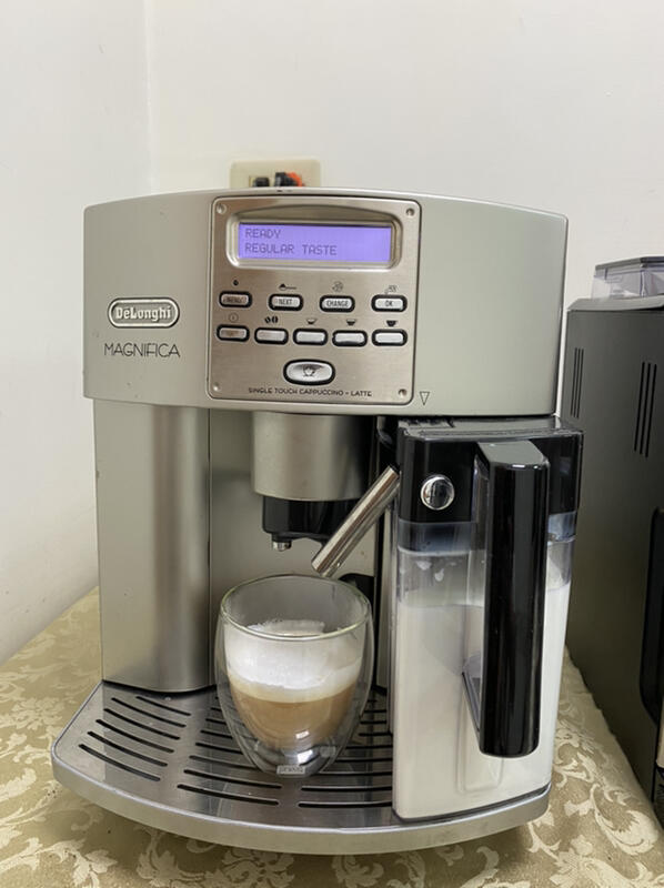 Delonghi ESAM3500 迪朗奇 全自動咖啡機 義式咖啡機 咖啡機 全自動義式咖啡機 有奶罐 二手咖啡機