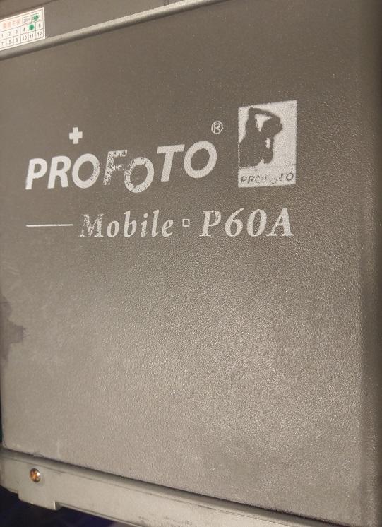 二手PROFOTO專業攝影Mobile P60A外拍閃燈(電源上電無反應但電池有電壓輸出當測試報帳零件品