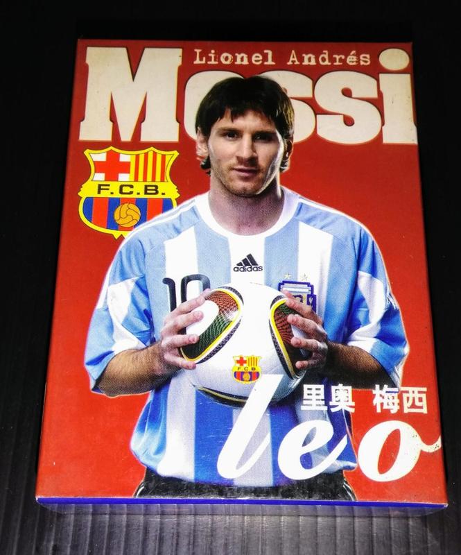 絕版【全新】球神 梅西 Lionel Messi  阿根廷足球員 紀念撲克牌 (含塑膠盒)