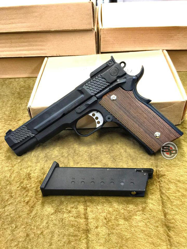 【新北模型】雪狼 M945 全金屬瓦斯手槍 (黑色) 缺貨中