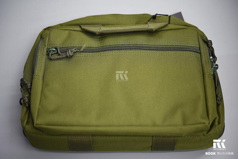 【磐石】高品質 雙層短槍袋/公事包/手提包/手提袋/槍袋 內層有泡棉 綠色