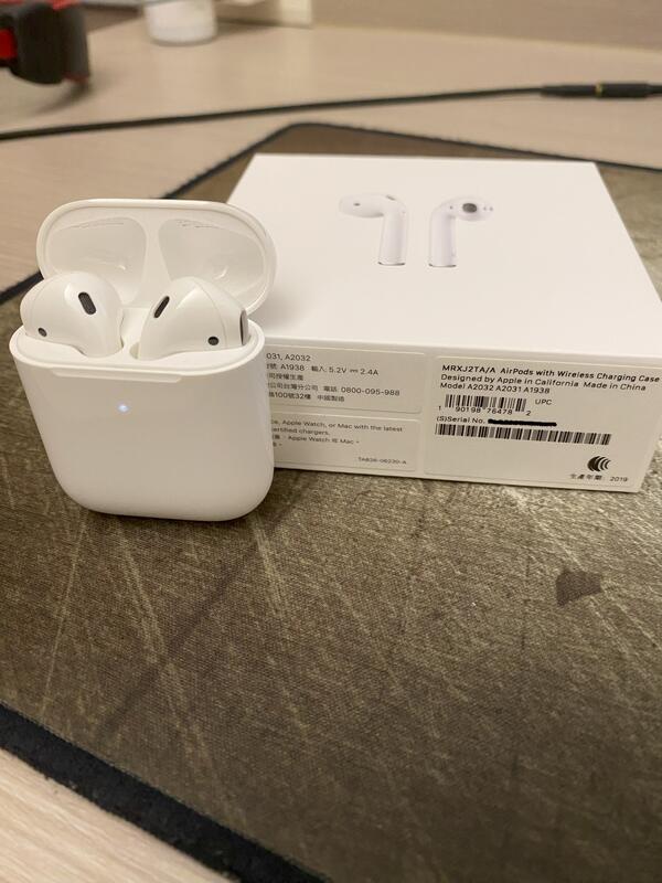 AirPods 2 無線充電版左耳故障出售正常的充電盒及右耳| 露天市集| 全台