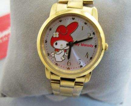 My Melody 時尚時髦造型黃金色鋼帶女妝腕錶型號 :LK678LKWA(圓型銀白色面)【神梭鐘錶】