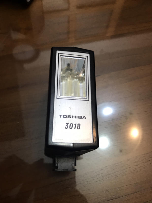 Toshiba 3018熱靴式攝影相機閃光燈 閃燈 古董vtg vintage