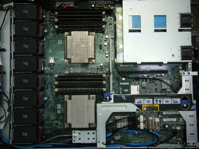 Serveur HP ProLiant DL360e Gen8 - 2x Xeon E5-2430L - 24Go RAM DDR3 - 4x 500Go Disques Durs