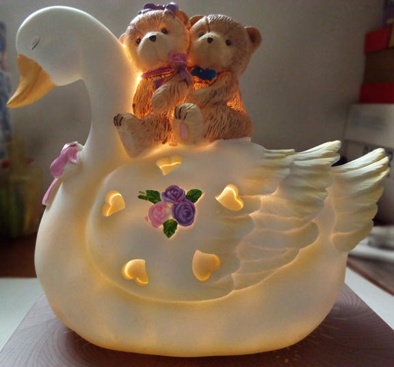 幸福熊天鵝燈飾(全新)