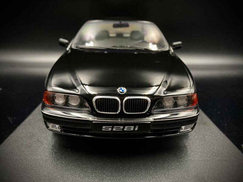 收藏模人】KK Scale BMW E39 528i 1995 黑色1/18 1:18 | 露天市集| 全