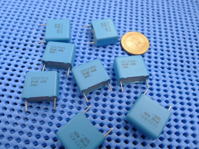 [中谷屋]薄膜電容 CH01A 0.56uF 300V RIFA PHE426 早期庫存新品.