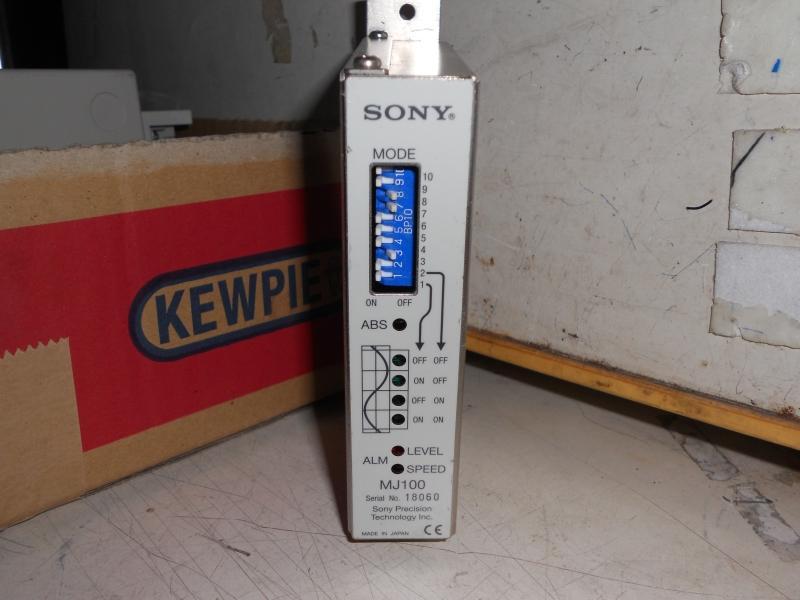 SONY 控制器　MJ100　信號轉換放大器　（後）