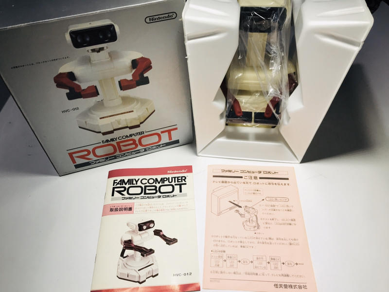 （已售出可預訂）任天堂HVC-012 ROBOT機器人，盒書對號功能正常