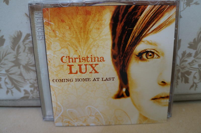 Christina Lux 克莉絲蒂娜魯克絲「Coming Home At Last 回家」