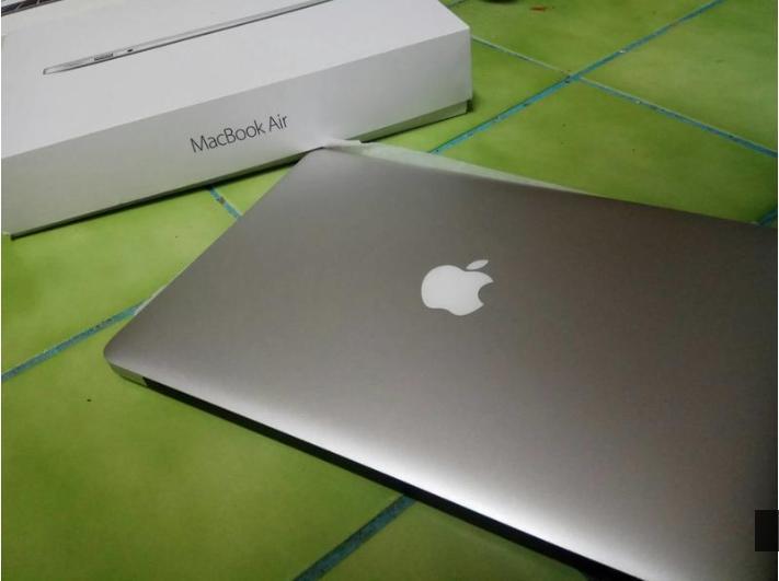 二手保固'2019.10 MacBook Air 13吋 1.8GHz i5 256GB MQD42TA 取代IPAD