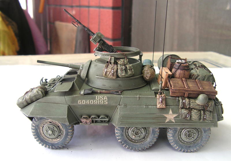 (全手工完成品/已售出)二戰美軍 M8灰狗 Greyhound/第4機甲團/含戰鬥室全內構[改造光影塗裝粉彩舊化等]
