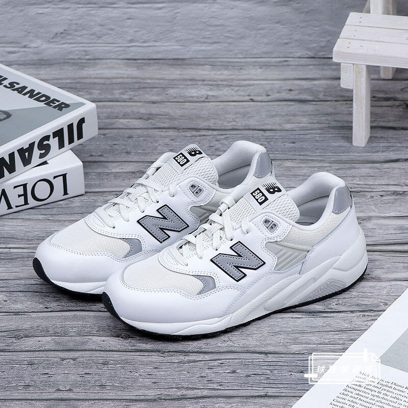 球鞋補習班NEW BALANCE MT580 WHITE SILVER 海鹽白銀反光男女復古