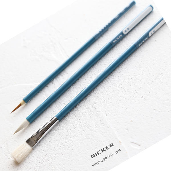 日本 NICKER 漫畫動畫用 羊毛筆套裝 水彩畫筆 三只套裝 面相筆 平筆和水彩筆
