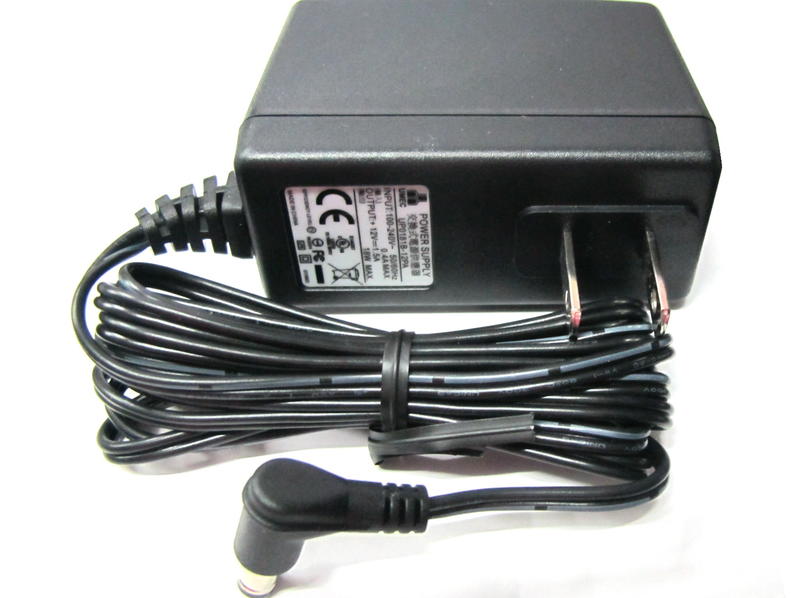 Skpc:Umec Up0181b 變壓器 5V 1.5A 18W 5.5/2.5MM台灣安規 中華電信機器用