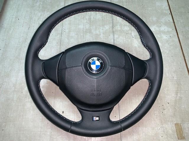 BMW E36 E39 E46 大盾牌方向盤[三縫線]