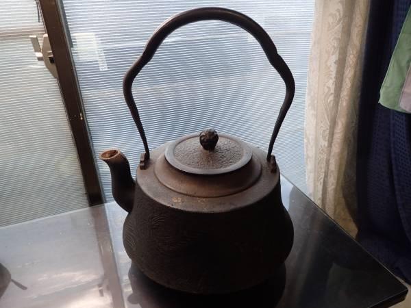 日本南部鐵器龍紋壺身大鐵壺(日本茶道具.茶器.鐵瓶.鐵壺.急須.龍文堂