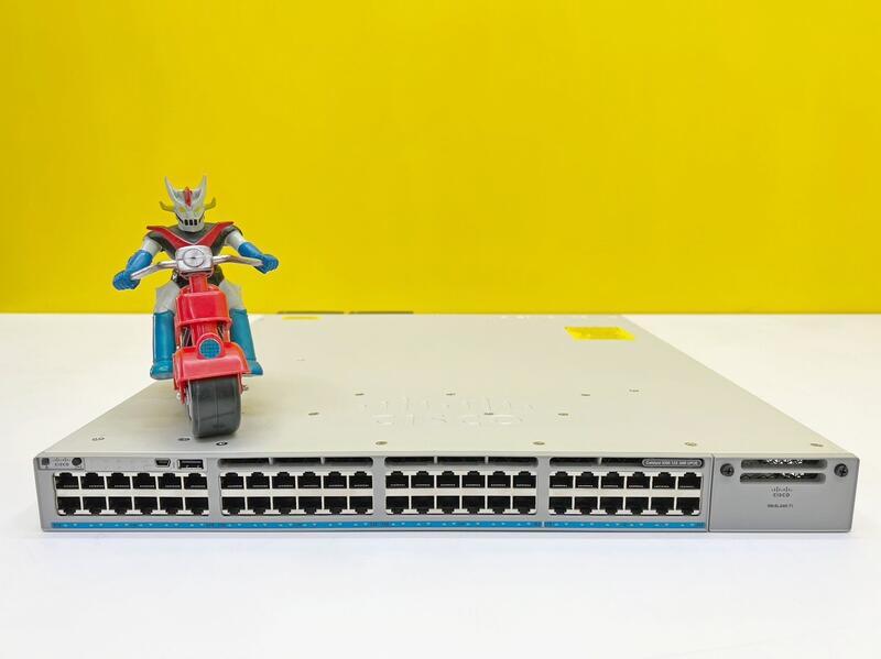 Cisco C930048UNE Catalyst 9300 5G UPOE Network Switch POE 露天市集 全台