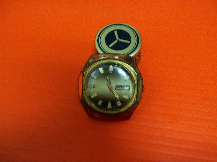 古董老錶，功能正常，但星期顯示壞等：星辰citizen gn-4-s 6501，無錶帶。研究價800元。