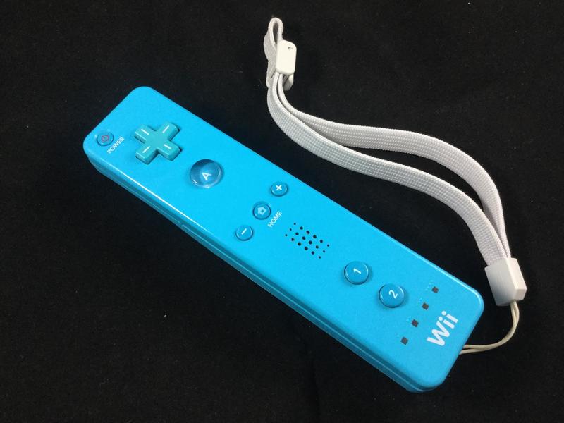 <<挑戰全台最便宜>>任天堂 Wii 二手原廠手把/搖桿/控制器+雙截棍(雞腿) Wii U可用(現貨供應)