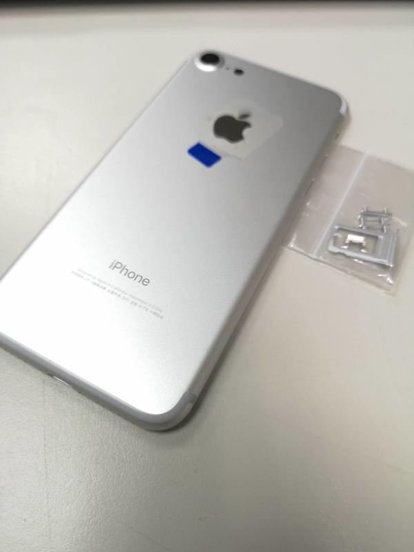 【保固一年🎬原廠背蓋】Apple iphone 7 原廠背蓋 背殼手機殼 贈手工具(含側按鍵)–銀色 iphone7