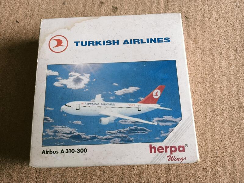 結束收藏---HERPA 1/500 AIRBUS A310-300 NO:500944