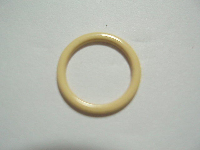【鈕釦部屋】~~ 內衣調整環 -- 圓形環 Q24-L -- 每個1元