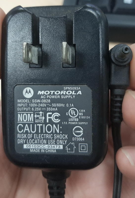 ╭★㊣ 原廠 MOTOROLA SSW-0828【6.25V 350mA】充電器 變壓器 整流器 特價 $ 39 ㊣★╮