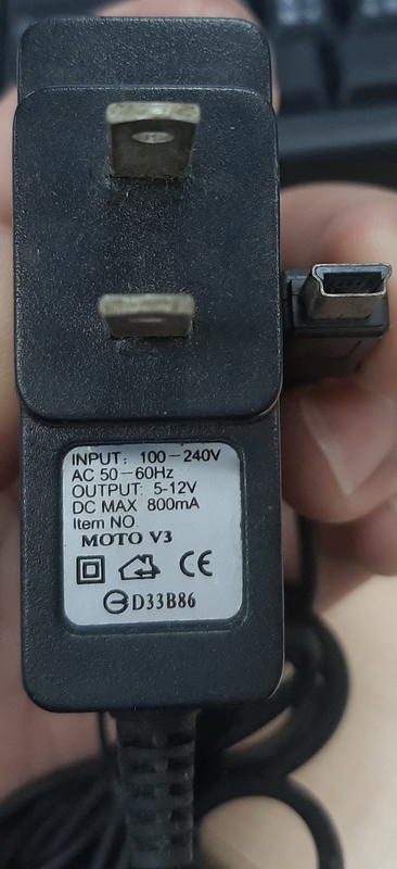 ╭★㊣ 5~12V 800mA 充電器 變壓器 【MOTO V3】MINI USB => 特價 $ 29 ㊣★╮