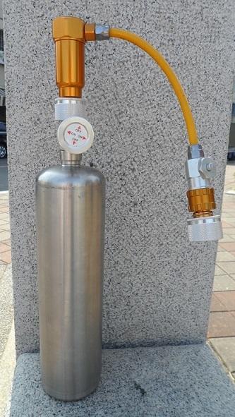 CO2補充鋼瓶-不鏽鋼氣泡水生成瓶專用~專利設計 -可重覆使用