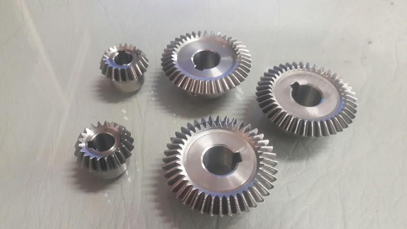直齒傘形齒輪-材質:SUS304-白鐵