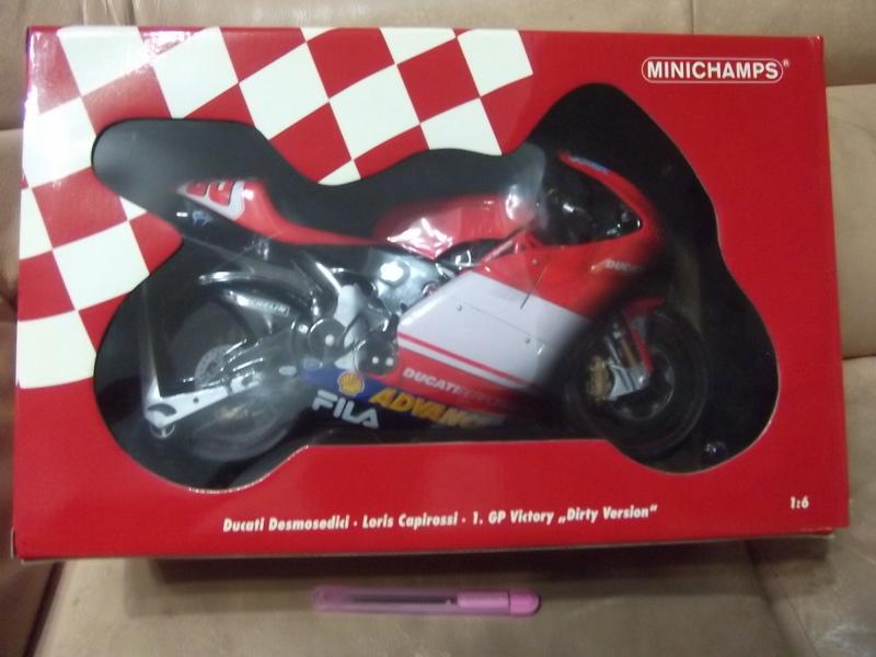 1/6 Ducati Desmosedici Loris Capirossi MotoGP 2002年No 65 | 露天市