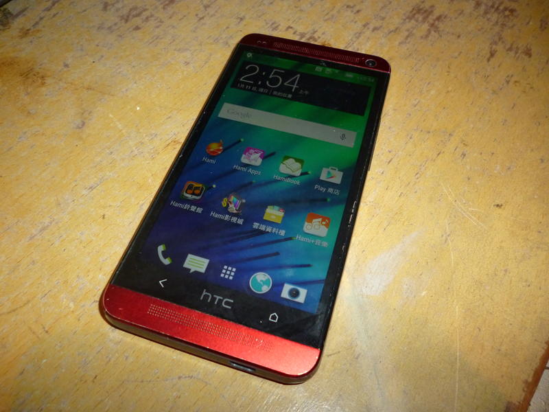 HTC-801e智慧手機600元-功能正常