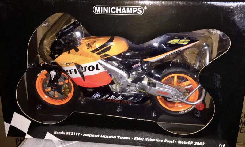 現貨］Minichamps 1/6 Honda RC211V V.Rossi MotoGP 2003 | 露天市集