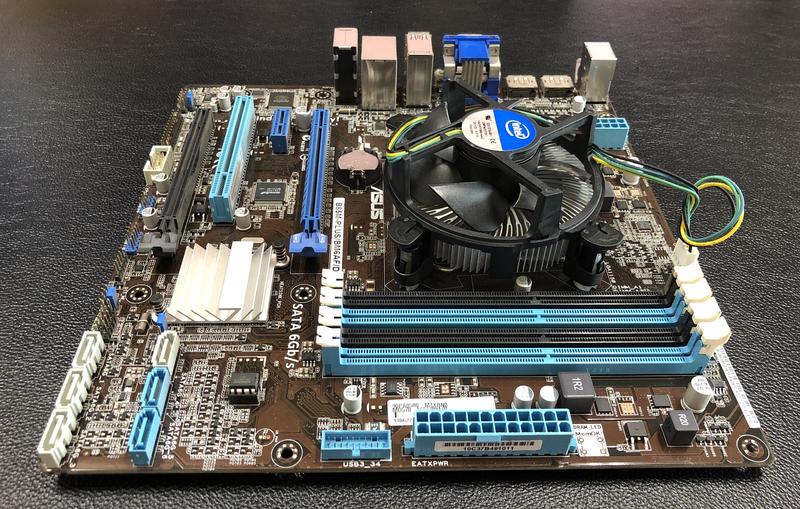 小圓二手拍賣】CPU i7-4770+ASUS B85M-PLUS 主機板/1150腳位/DDR3 雙