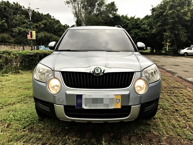 SKODA YETI 熱銷款 輕休旅小型SUV 1.2渦輪 超省油