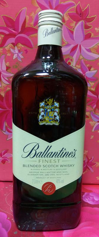 還不錯滴♡♥~D493~Ballantine's百齡罈紅璽"空酒瓶"2Lml~♥♡~1130g~