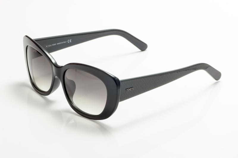 『珍妮妹妹』TOD'S 太陽眼鏡：全新正品，義大利，黑色方型框面，時尚格陵紋設計：TO 142-F-01B