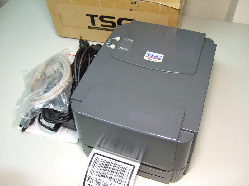 TSC TTP-243E熱轉/熱感條碼列印機/標籤印表機/貼紙機/條碼機/財產標籤機/企業識別/POS週邊