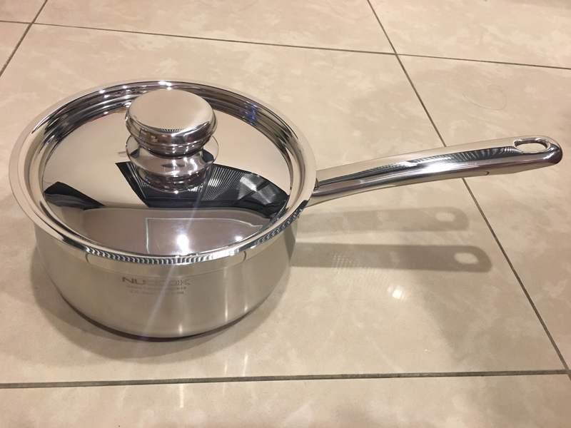 Nu Cook不銹鋼湯鍋（18cm)單把2.3L，全新特價1600元