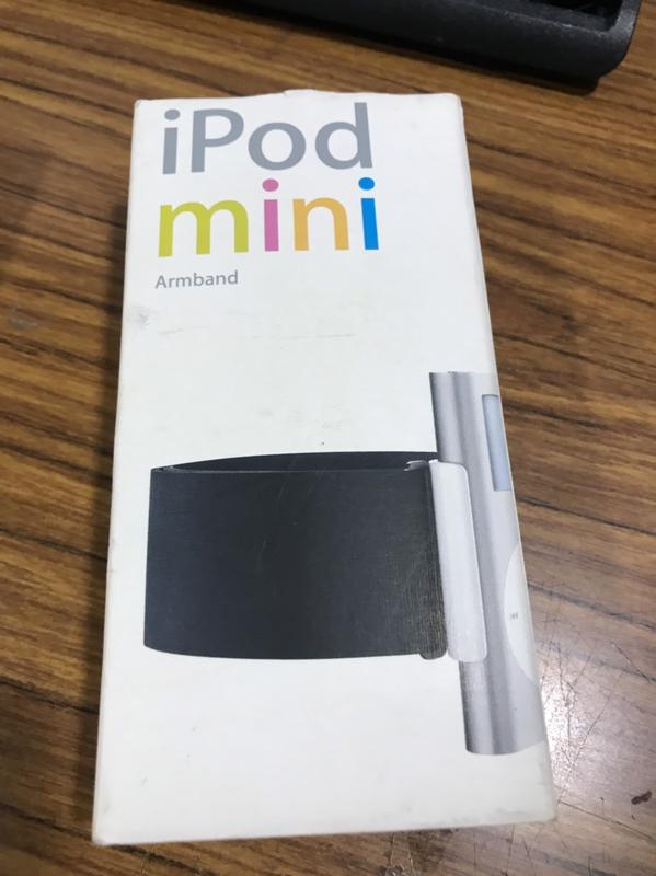 庫存新品 iPod mini Armband 運動臂帶 M9445G/A 150元